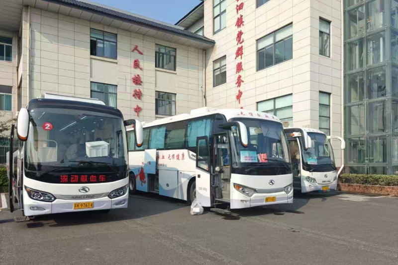 槐泗镇十余年热血不辍，端午返岗首日200余爱心涌动1.jpg