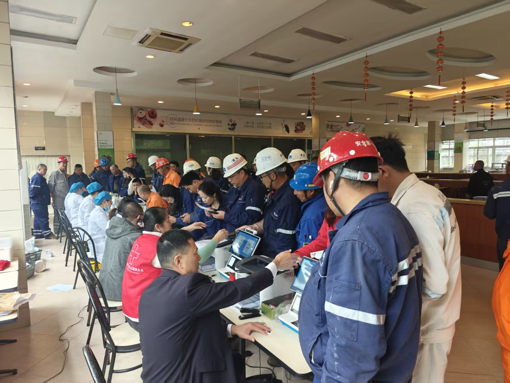 七年热血汇红流  爱心赓续铸船魂2