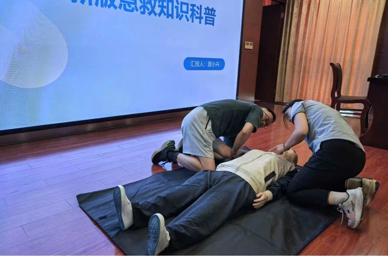 览大美山河 悟大爱初心 —— 我站开展无偿献血者及志愿者培训交流活动3 览大美山河 悟大爱初心 —— 我站开展无偿献血者及志愿者培训交流活动3